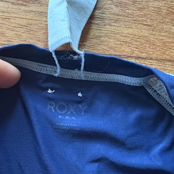 Roxy Navy Rash Guard / One piece Swimsuit - Picture 8 of 13